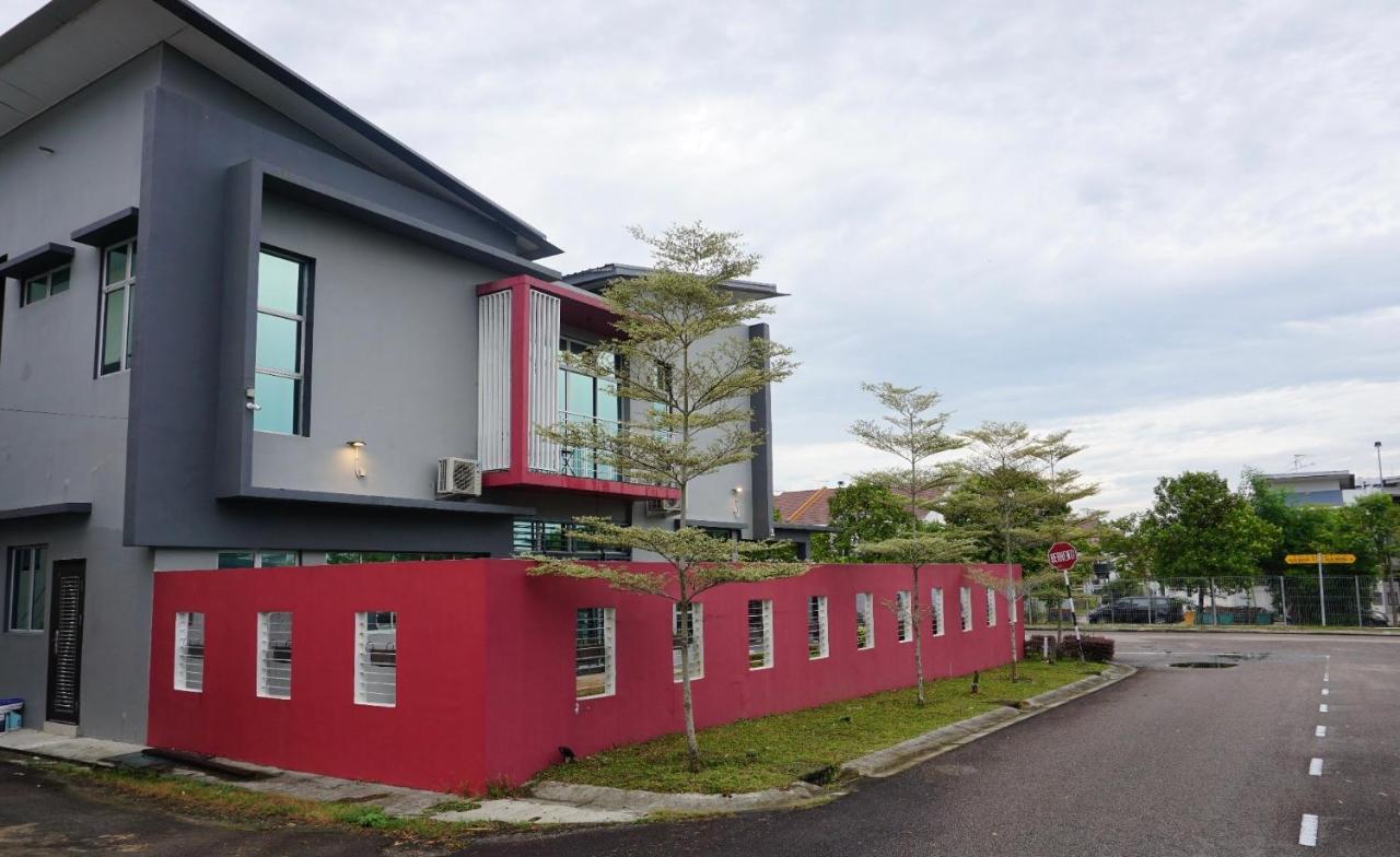 Jovial Holiday home Johor Bahru